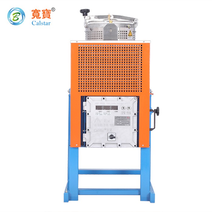 Distillation Solvent Recycling Equipment